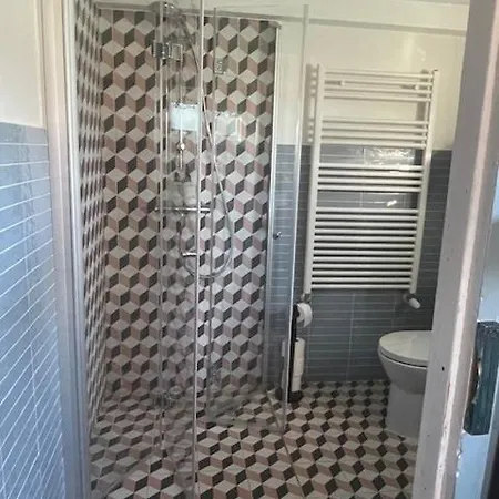 Panzió De Garage Hank